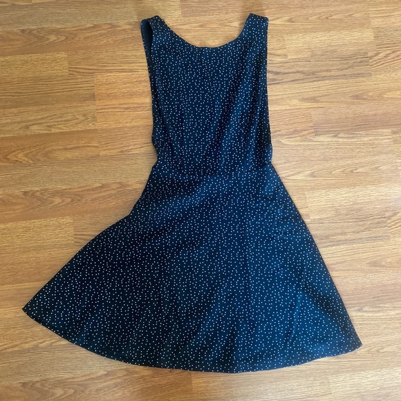 American Apparel backless skater dress - Picture 3 of 4